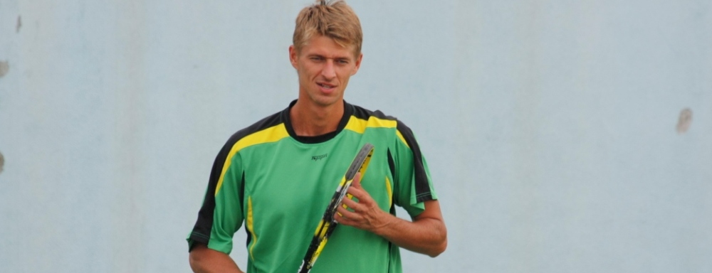 Бурый Александр