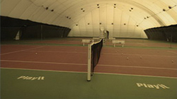 4 закрытых синтетических корта