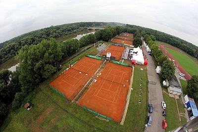 ITF Womens Circuit. Leipzig Open 2017. Морозова вышла в основу.