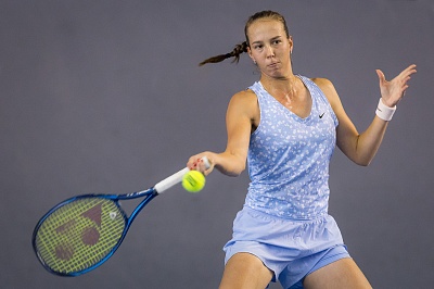 ITF World Tour. Empire Women's Indoor. Победное начало