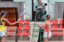 Василевский и Морозова уступили в парах и объединились в миксте