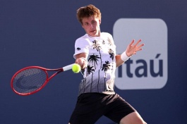 ATP Tour. Barcelona Open Banc Sabadell. Ивашко стартовал в Каталонии