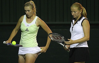 CITI Open-2011. Говорцова и Кудрявцева уступили в финале Мирзе и Шведовой