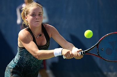 ITF World Tour. Soho Square. Канапацкая идёт дальше