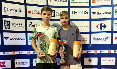 Tennis Europe 14&U. TIM Essonne. Корень первенствовал среди дуэтов