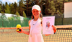 Tennis Europe 12&U. Heydar Aliyev Memorial Cup. Две беларуски вышли в плей-офф