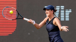 WTA Tour. Bett1Open. Азаренко уступила