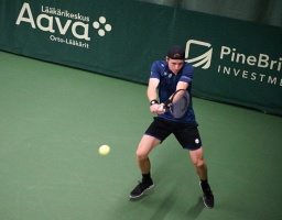 ATP Tour. MercedesCup. Ивашко первым вышел на траву