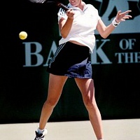 Наташа Зверева (1998)