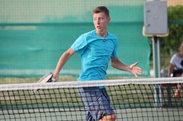 ITF Men's Circuit. Wisla & Ustron Cup. Голяк продолжит только в паре