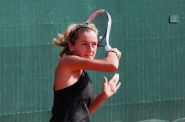 World Tennis Tour Juniors. Viccourt Cup. Колодынска пробилась в полуфинал