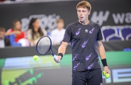 ATP Tour. Sofia Open. Ещё одного сеянного не прошёл