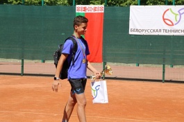 World Tennis Tour Juniors. 2nd Velayat Cup Junior Tournament. Арутюнян не проигрывает