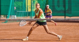ITF World Junior Tour. Empire Cup. Комар в полуфинале