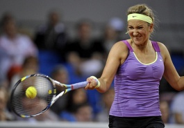 WTA Tour. Porsche Tennis Grand Prix. Азаренко в полуфинале!