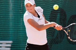 World Tennis Tour. Andijan Combined Event. Кремень в полуфинале