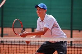   ITF Men`s Curcuit. BelGlobalStart Cup. Анней Ласка с соперников провел три с половиной часа в первый день турнира