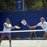 Наташа Зверева (1994)