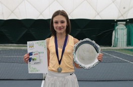 ITF World Tour. Antalya Series. Дебютировала на взрослом уровне