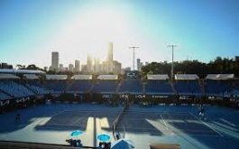 Турниры в Мельбурне приостановлены