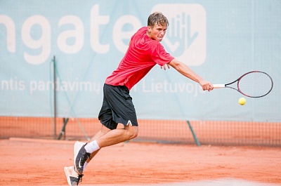 ITF World Tour. Aktobe International. Пятьдесят процентов
