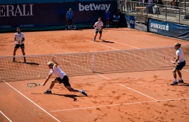 ATP Tour. Generali Open. Фаворитов не прошли