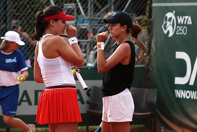 WTA Tour. Tennis in the Land. Транжирство Морозовой