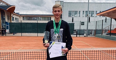 ITF World Junior Tour. Shymkent Open. До третьих кругов не добрался