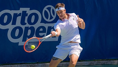 ATP Challenger Tour. Porto Open. Впереди четвертьфинал
