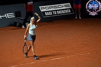 WTA Tour. Porsche Tennis Grand Prix 2019. Азаренко обыграла четвертую ракетку мира
