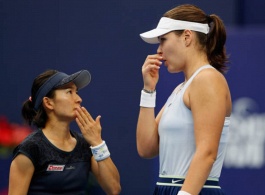 WTA Tour. St. Petersburg Ladies Trophy. Морозова едва не обыграла бывшую напарницу