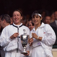 Наташа Зверева (1994)