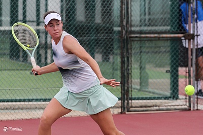 ITF World Tour. Loule Ladies Open. Пока без потерь