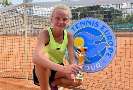 Tennis Europe16&U. Field Club. На этот осталась финалисткой