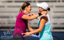 WTA Tour. Mutua Madrid Open. Азаренко снова с Барти