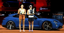 WTA Tour. Porsche Tennis Grand Prix. Остались при своём
