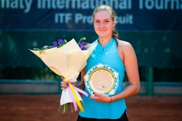 ITF World Tour. Empire Women's Indoor. Готовко и Кубарева в Словакии